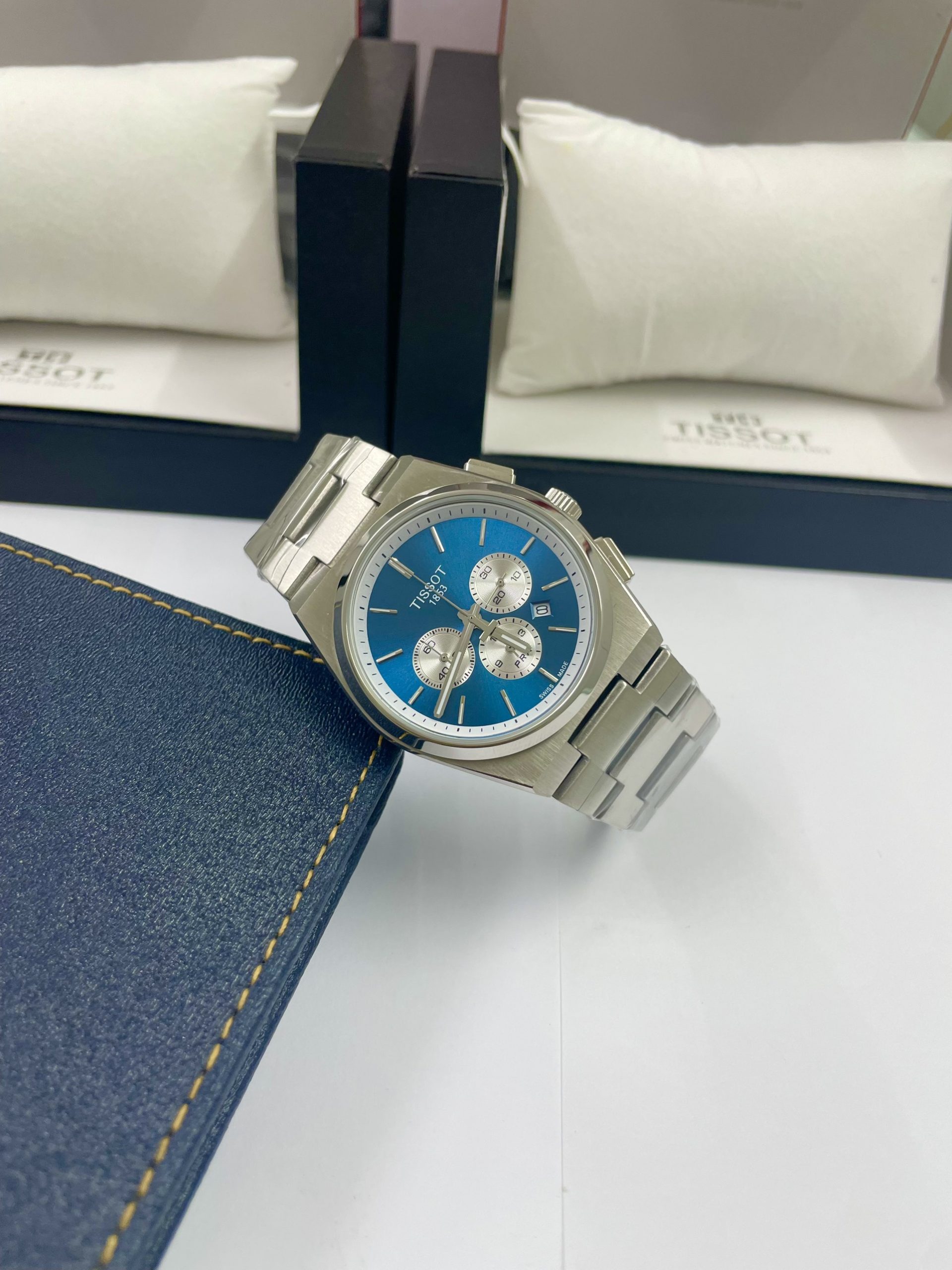 Đồng hồ Tissot nam T137.427.11.041.00 dây kim loại Fake giá rẻ 40mm (1) Đồng hồ Tissot nam T137.427.11.041.00 dây kim loại Fake giá rẻ 40mm