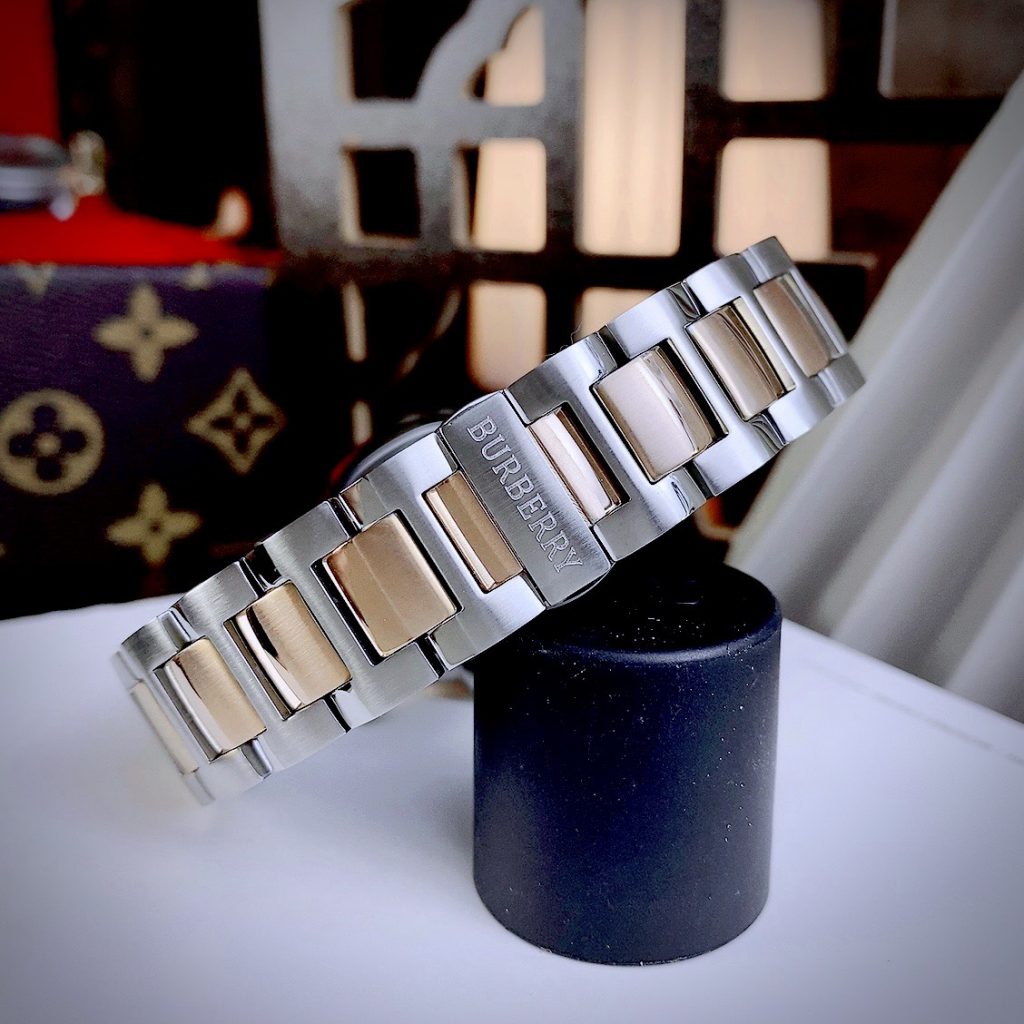 Đồng hồ nữ Burberry The Britain đính đá Like auth 34mm
