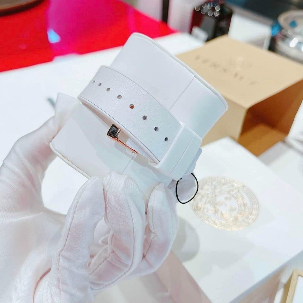 Đồng hồ nữ Guess Rose Gold Slicone White GW0105L3 Like auth 38mm