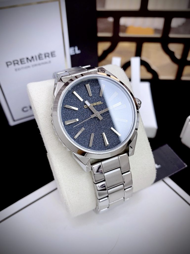 Đồng hồ Diesel End-Of-Season Nuki Analog nam mặt màu xanh DZ5475 Like Auth 38mm