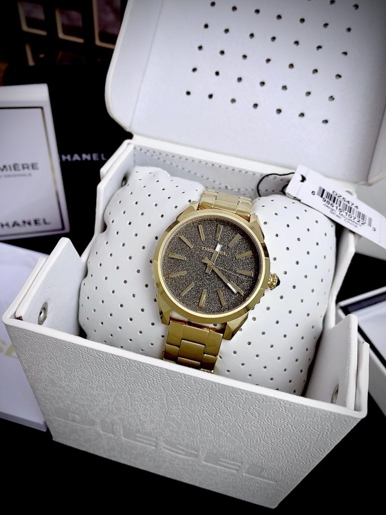 Đồng hồ Diesel Nuki nam màu vàng Gold DZ5474 Like Auth 38mm