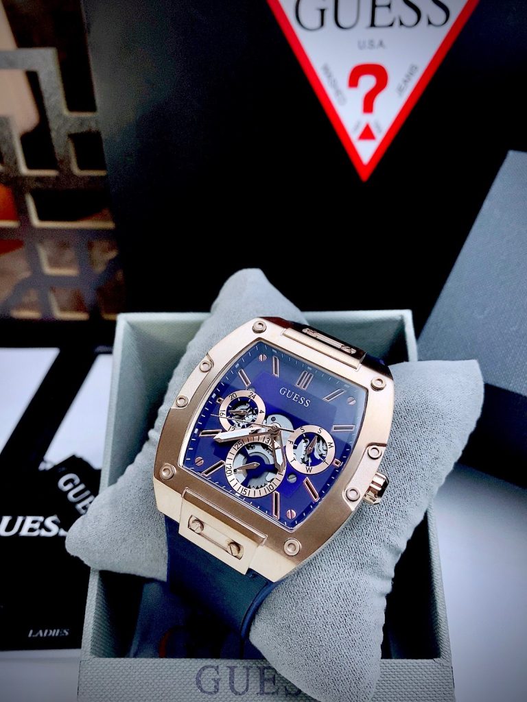 Đồng hồ Guess nam dây Silicon GW0202G1 Like auth 43mm