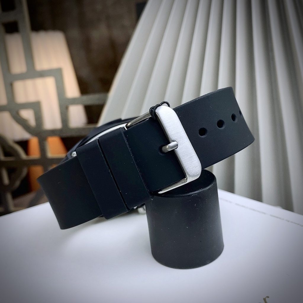 Đồng hồ Guess nam dây cao su GW0203G3 Like Auth 43mm