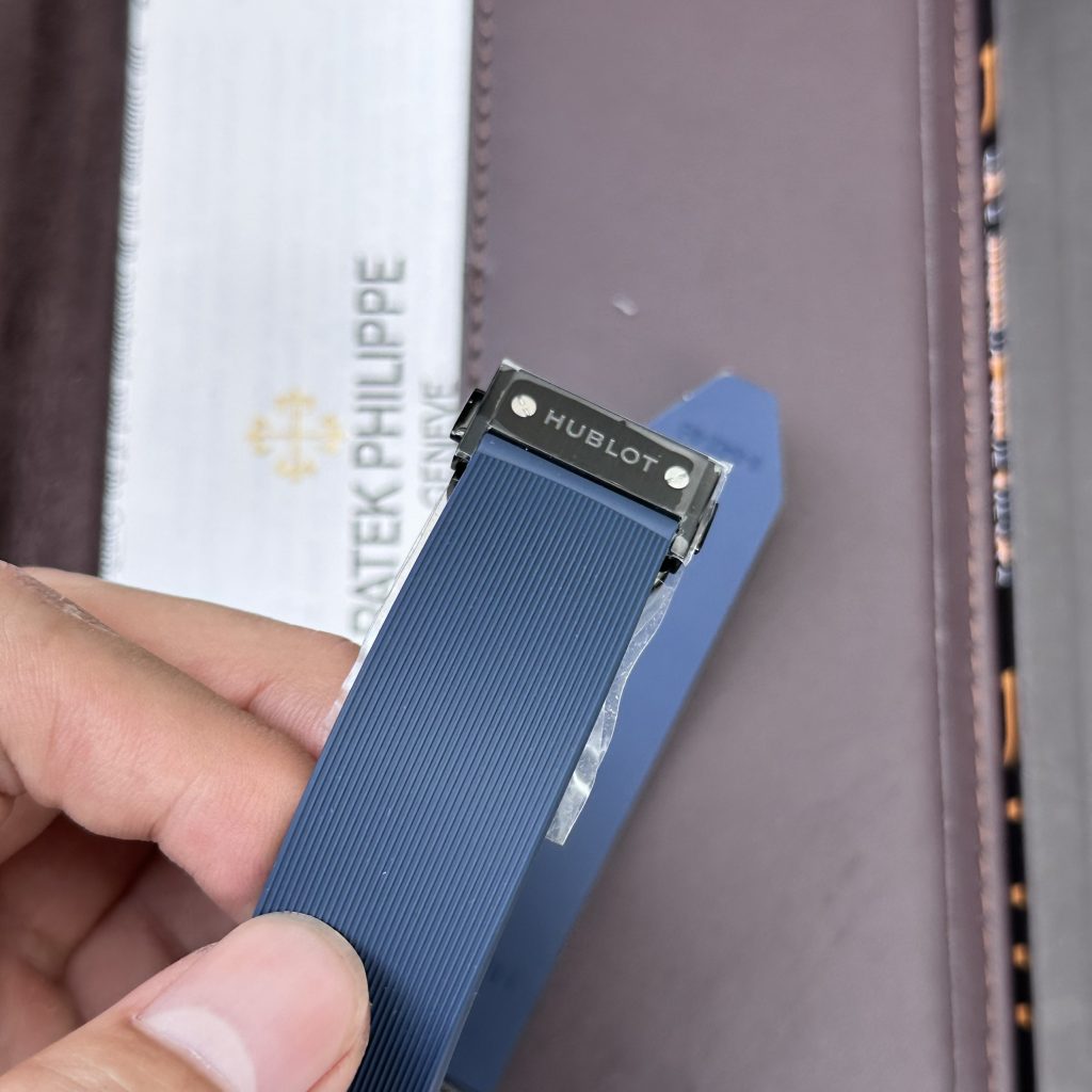 Đồng hồ Hublot chế tác Classic Fusion Ceramic màu xanh nhà máy JJZ (1)