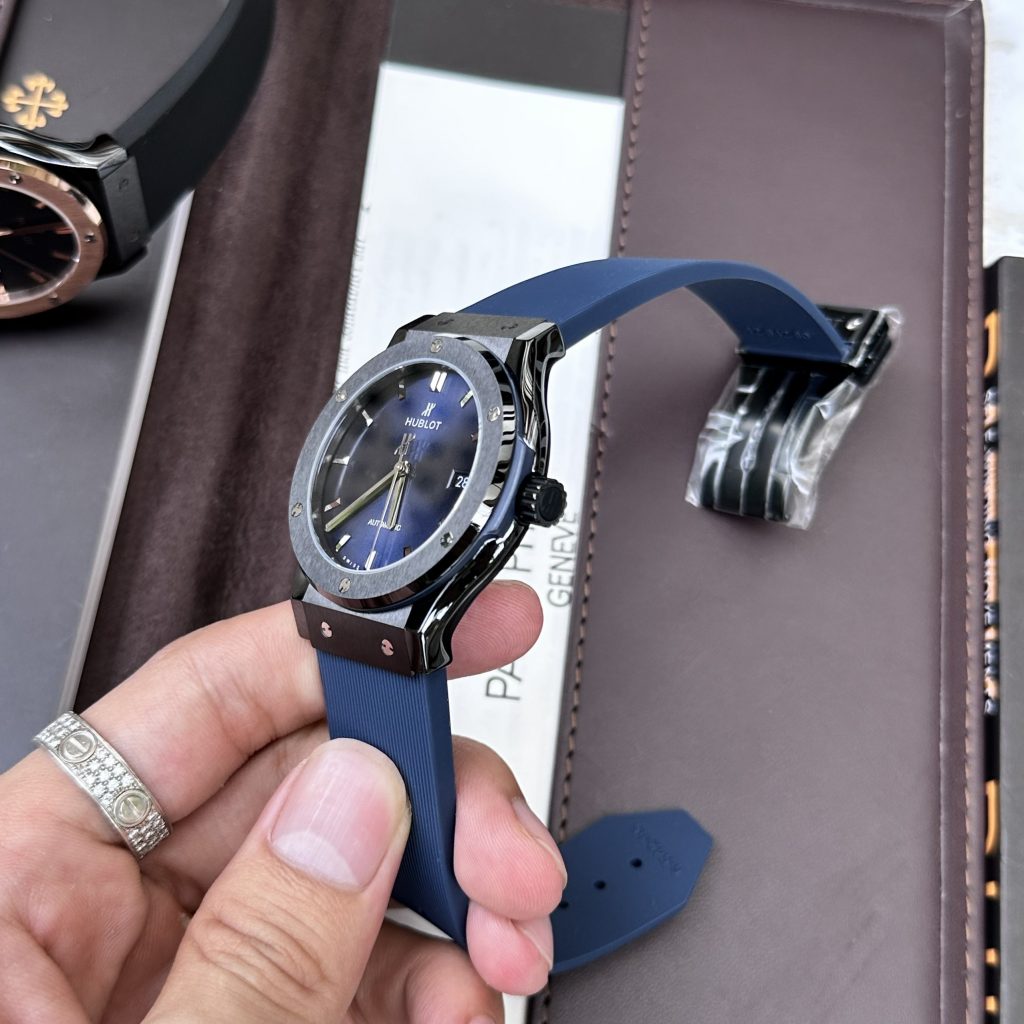Đồng hồ Hublot chế tác Classic Fusion Ceramic màu xanh nhà máy JJZ (1)