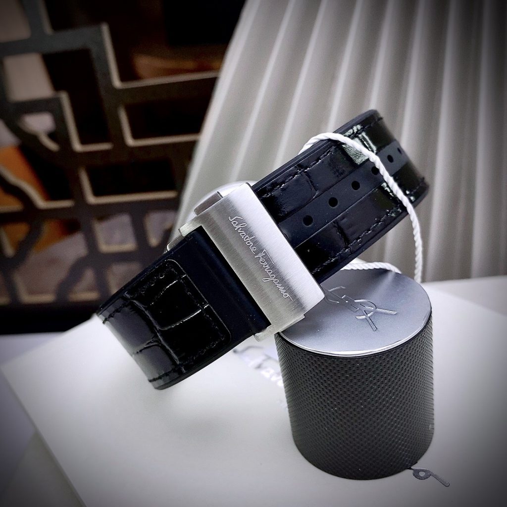 Đồng hồ Salavatore Ferragamo F-80 nam dây da Fake cao cấp 40mm