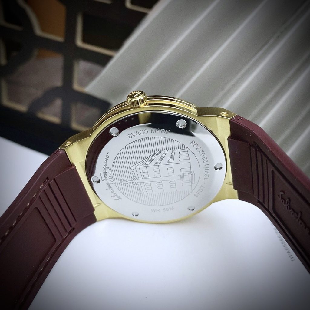 Đồng hồ Salavatore Ferragamo F-80 nam màu Vàng Gold Fake cao cấp 40mm