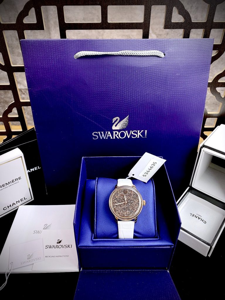 Đồng hồ Swarovski Crystalline House 5344635 nữ dây da trắng Like auth 38mm