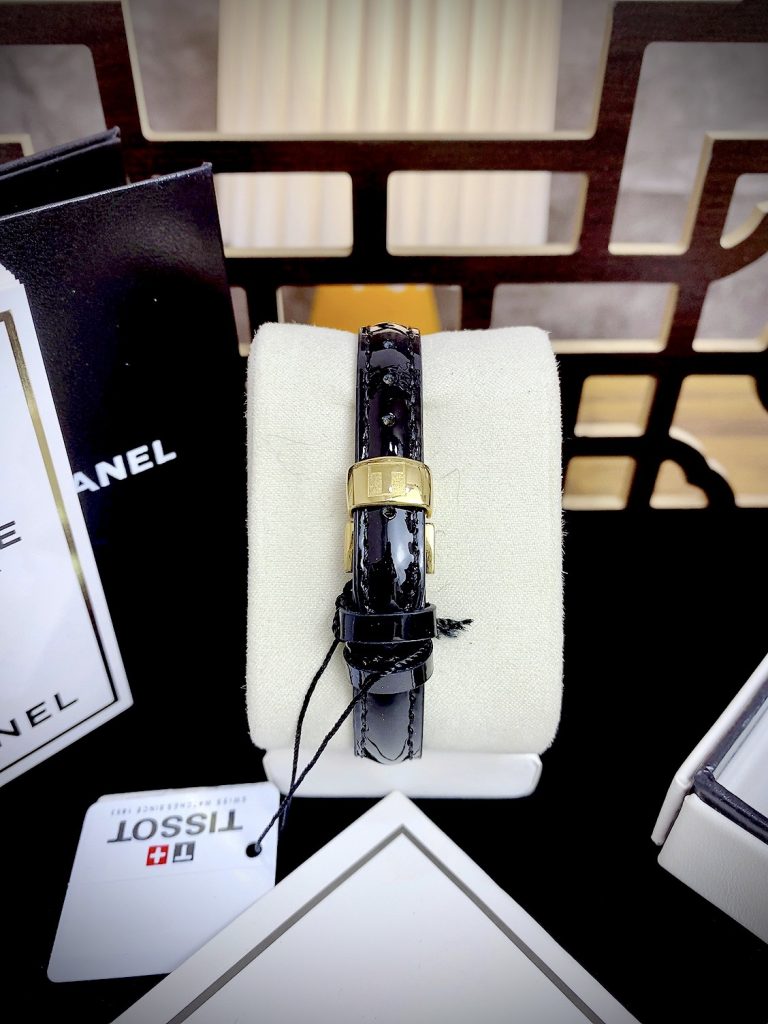 Đồng hồ Tissot Flamingo T094.210.26.111.00 nữ dây da Super Fake 29mm