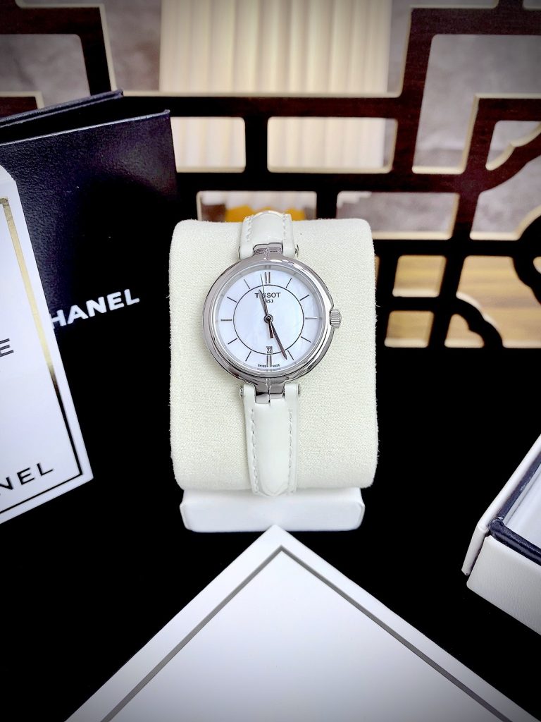 Đồng hồ Tissot Flamingo nữ mặt trắng Fake giá rẻ 29mm
