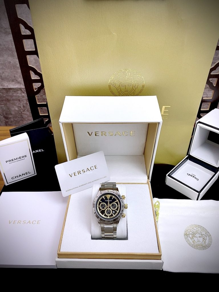 Đồng hồ Versace Chrono Classic VEV700419 dây kim loại nam tính lịch lãm Like auth 44mm