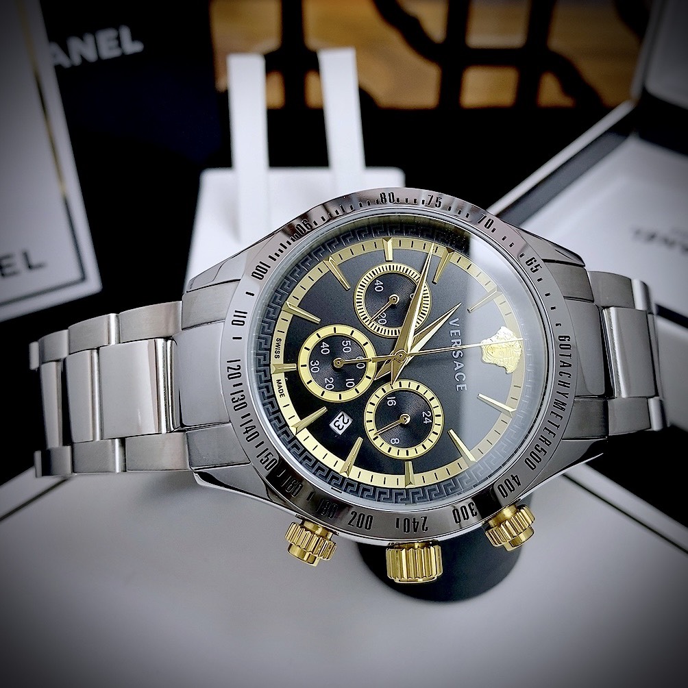 Đồng hồ Versace Chrono Classic VEV700419 dây kim loại nam tính lịch lãm Like auth 44mm