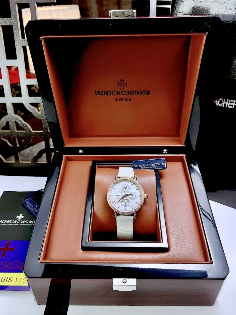 Đồng hồ nữ Vacheron Constantin Traditionnelle 2 màu dây Like auth 36.5mm