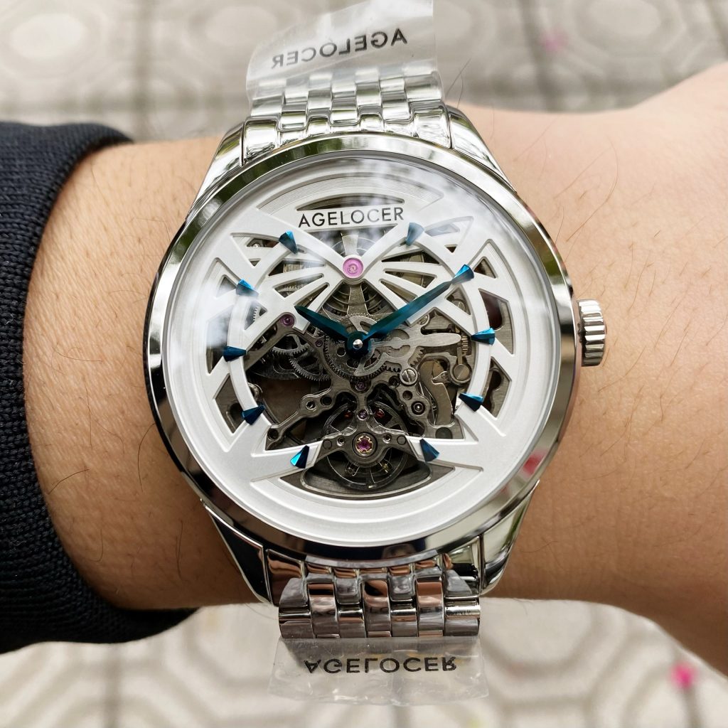 cổ tay 17cm đeo đồng hồ size bao nhiêu