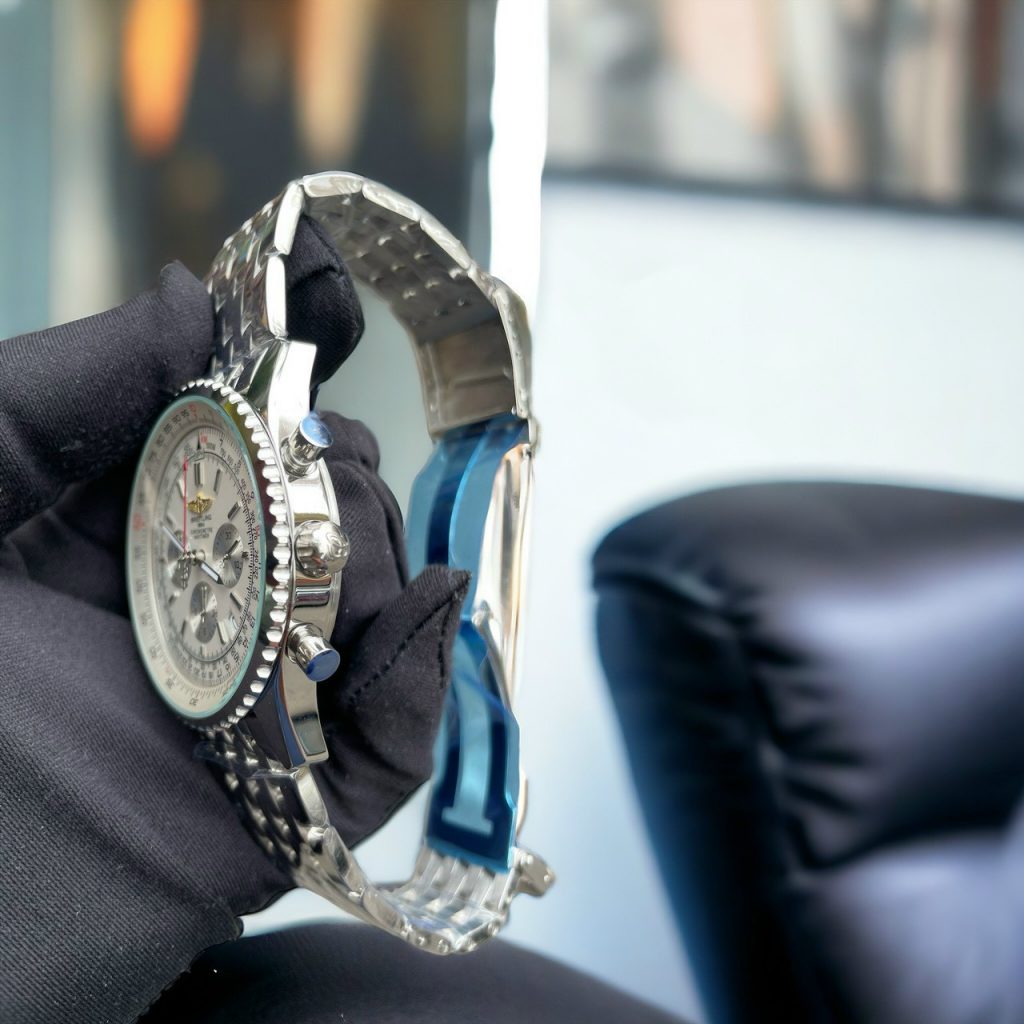 Đồng hồ Breitling Navitimer Chronograph nam mặt trắng Super Fake 45mm