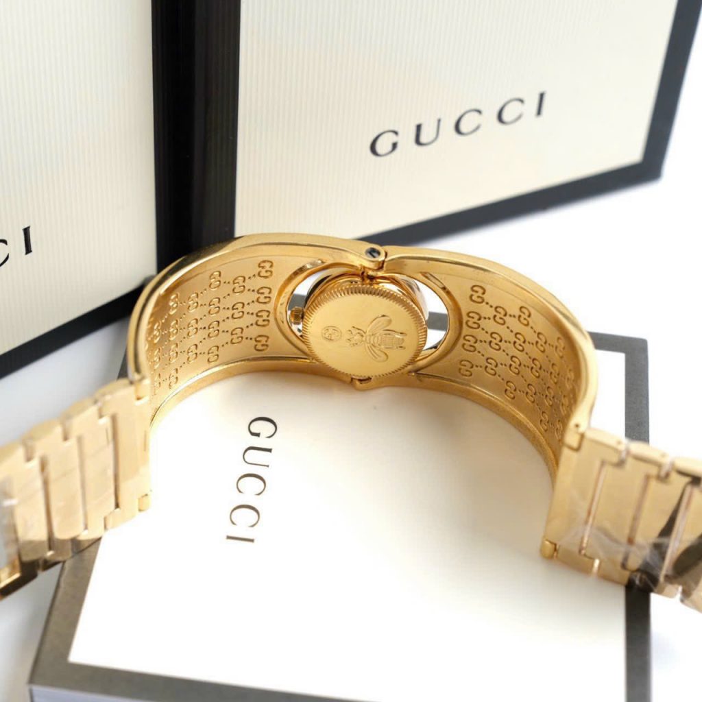 Đồng hồ Gucci nữ dạng lắc tay màu vàng sang trọng mặt nâu 23 (2)