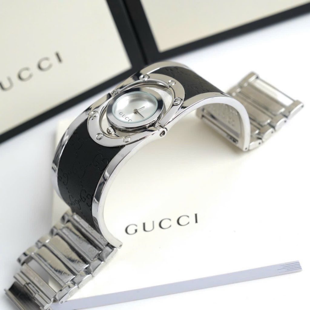Đồng hồ Gucci nữ dây kim loại lắc tay màu đen Like Auth 23 (1)