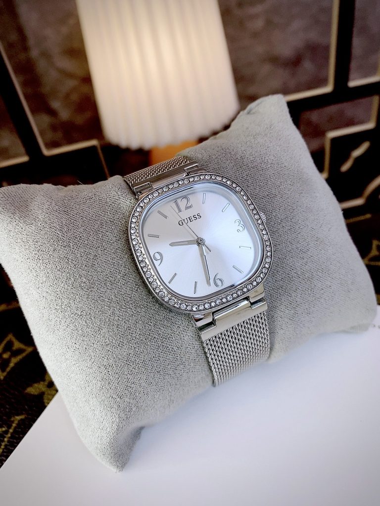 Đồng hồ Guess Tapestry Lady nữ dây kim loại GW0354L1 Like Auth 32mm