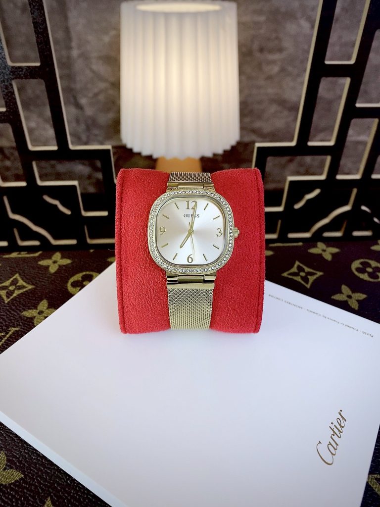 Đồng hồ Guess Tapestry Lady nữ máy Quartz Nhật Like Auth 32mm