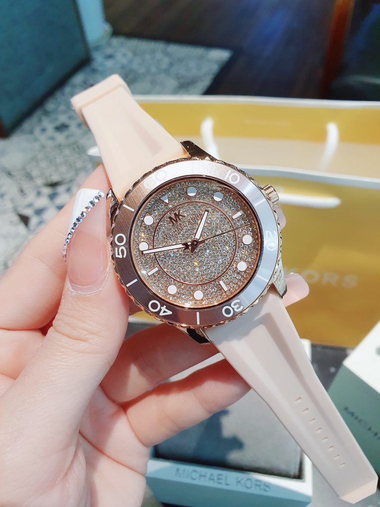 Đồng hồ Michael Kors Runway nữ dây cao su Mk6854 Like Auth 40mm