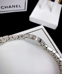 Đồng hồ Movado Ladies nữ dây kim loại Fake giá rẻ 26mm