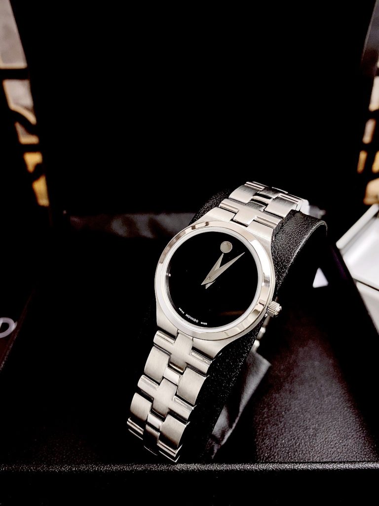 Đồng hồ Movado Ladies nữ dây kim loại Fake giá rẻ 26mm