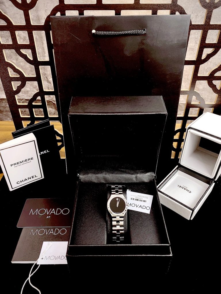 Đồng hồ Movado Ladies nữ dây kim loại Fake giá rẻ 26mm