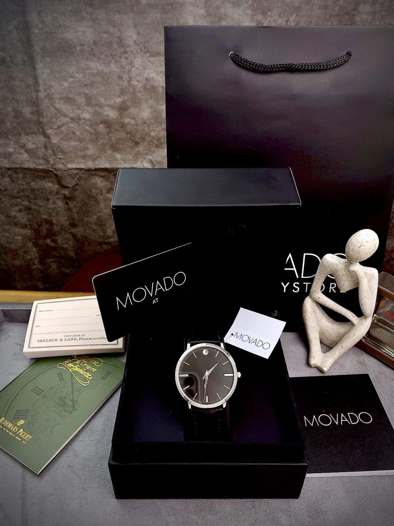 Đồng hồ Movado Ultra Slim nam dây da Super Fake 40mm