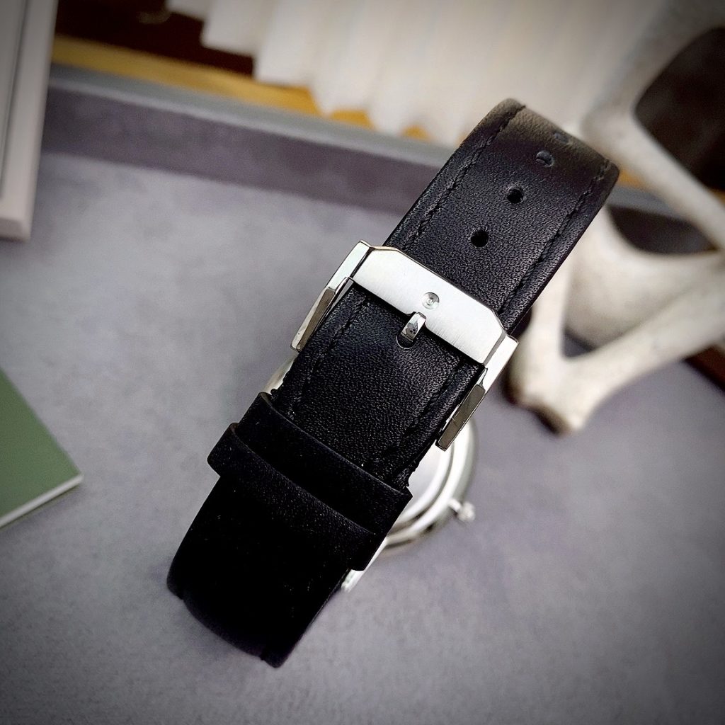 Đồng hồ Movado Ultra Slim nam dây da Super Fake 40mm