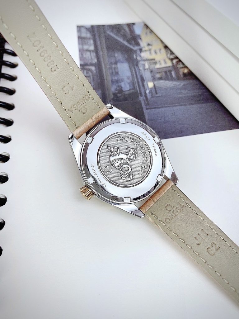 Đồng hồ Omega Seamaster Aqua Terra nữ màu vàng Super Fake 34mm