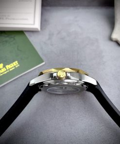 Đồng hồ Omega nam dây cao su màu đen máy cơ Nhật