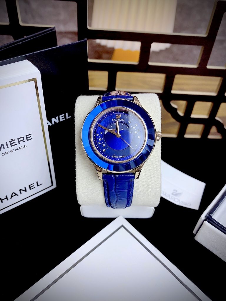 Đồng hồ Swarovski Octea Lux Moon nữ  màu xanh Like Auth 38mm