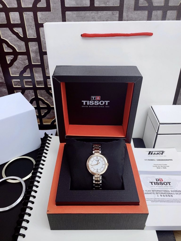 Đồng hồ Tissot Carson Premium nữ máy Quartz Nhật Super Fake 30mm
