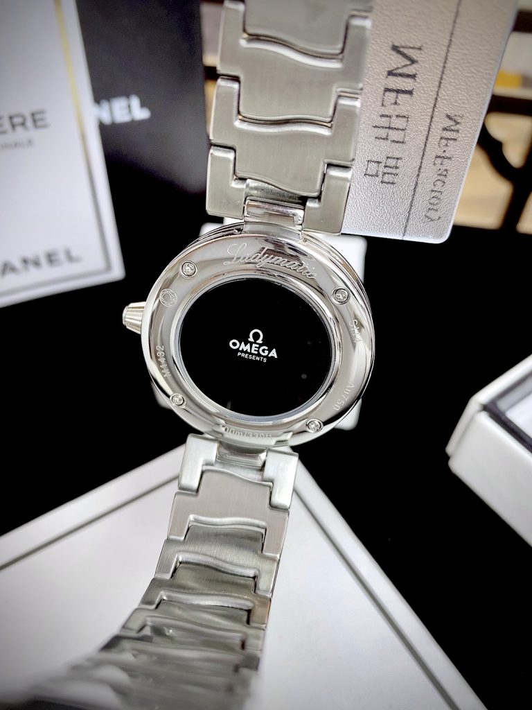 Đồng hồ nữ Omega Ladymatic màu hồng tặng kèm dây da Fake giá rẻ 34mm