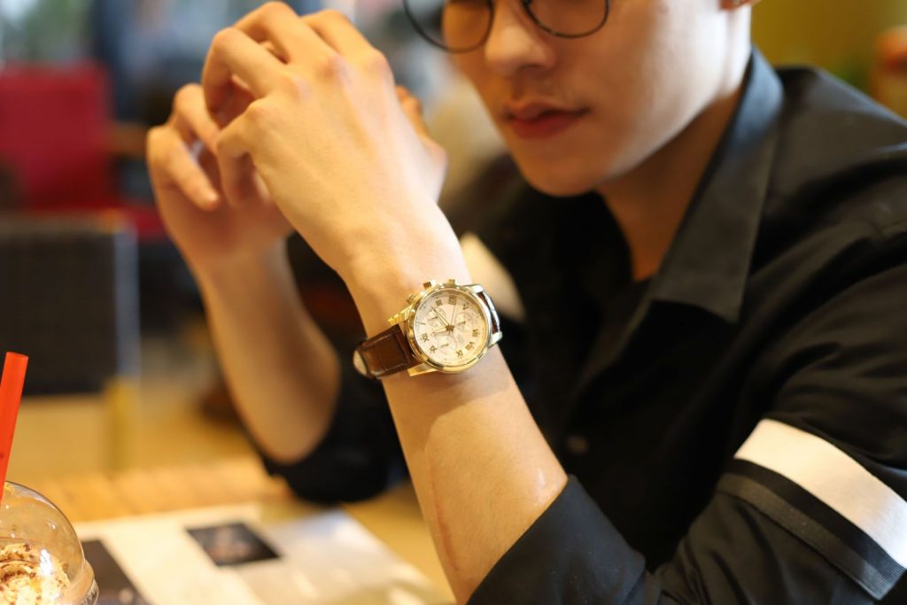 Tại Sao Đồng Hồ Thụy Sỹ Lại Có Sức Hút Lớn Đến Vậy (3)