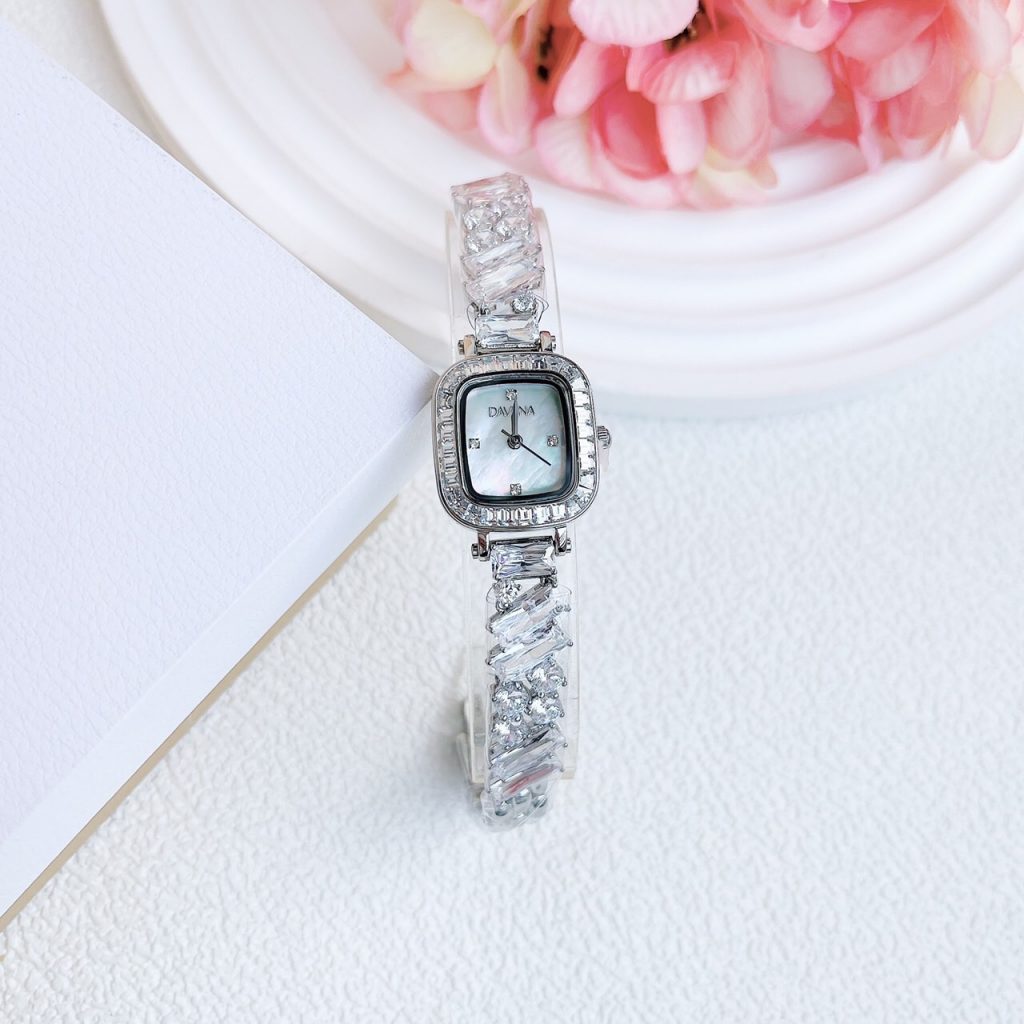 Đồng hồ Davena Austria 61901A chính hãng mặt xà cừ vuông (2)