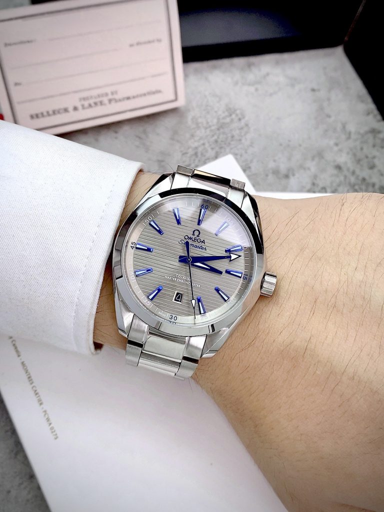  Đồng hồ OMEGA aqua terra chronoeter summer fake 11 
