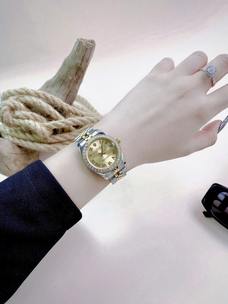 Đồng hồ Rolex DateJust nữ vàng gold niềng đá fake 11 31mm (8)