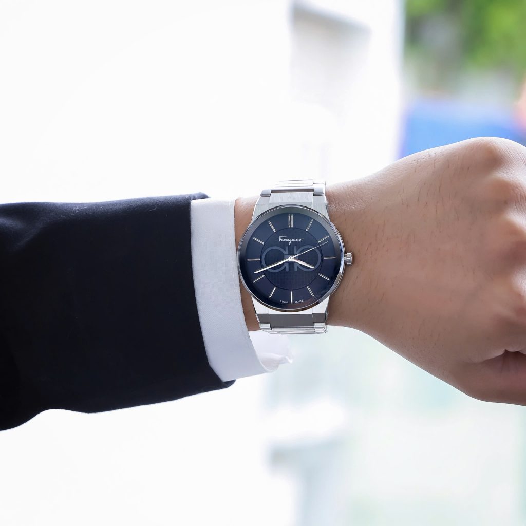 Đồng hồ Salavatore Ferragamo Gancini Contemporary SFHP00620 nam dây kim loại like auth  (4)