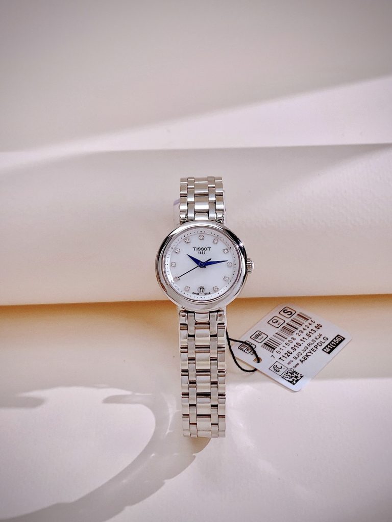 Đồng hồ Tissot Mini T-Classic nữ dây kim loại Fake 11