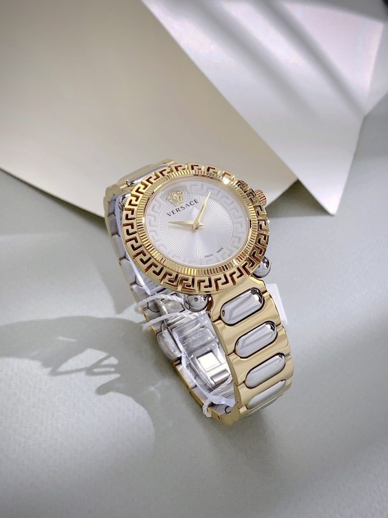 Đồng hồ Versace Greca twist nữ dây kim loại demi gold fake 11  (1)