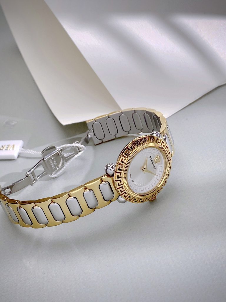 Đồng hồ Versace Greca twist nữ dây kim loại demi gold fake 11  (1)