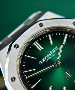 Đồng hồ Audemars Piguet chế tác Royal Oak 15202ST Jumbo mặt xanh lá ZF 39mm (2)