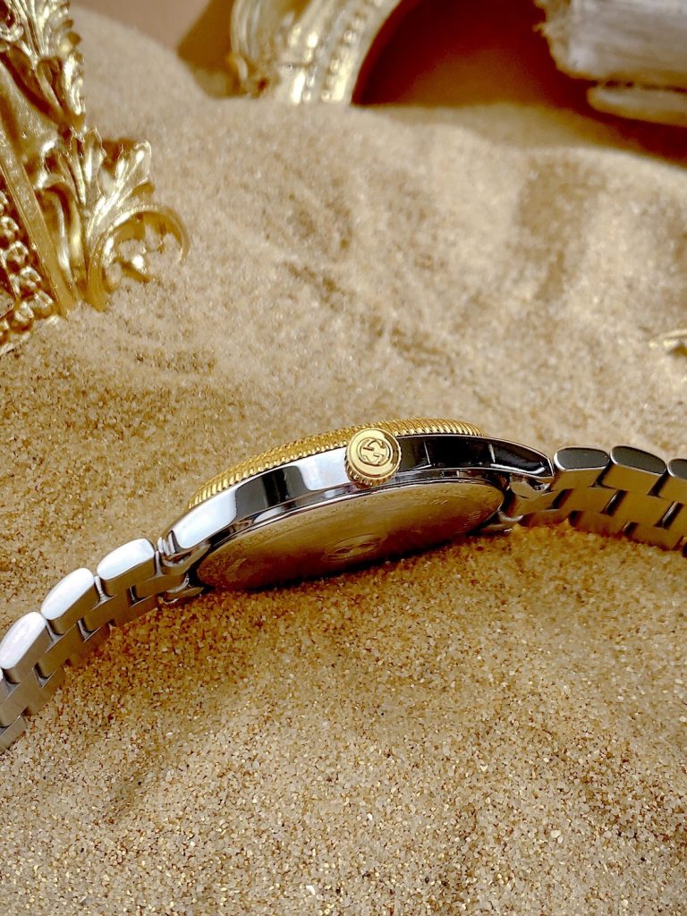 Đồng hồ Gucci nữ dây kim loại mặt trắng demi Like Auth 29mm