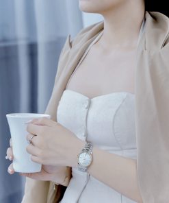 Đồng hồ Gucci nữ dây kim loại mặt trắng demi Like Auth 29mm