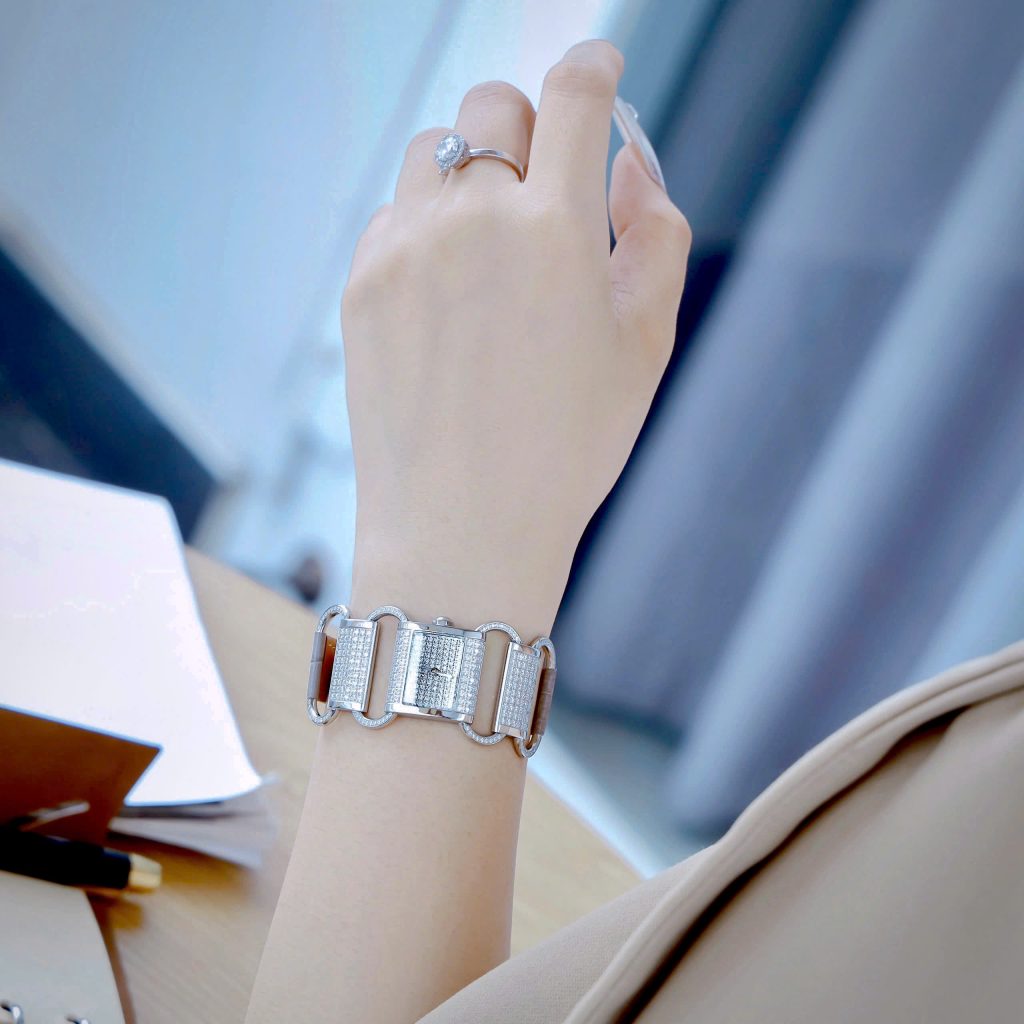 Đồng hồ HERMÈS Klikti nữ thép trắng dây da xám đính full đá 22x21mm (1)