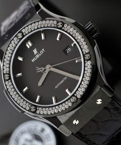 Đồng hồ Hublot Classic Fusion gốm đen đính đá máy SW300 JJZ Rep 11 42mm (9)