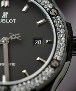 Đồng hồ Hublot Classic Fusion gốm đen đính đá máy SW300 JJZ Rep 11 42mm (9)
