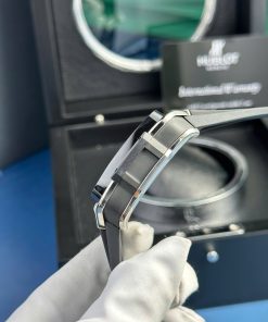 Đồng hồ Hublot Square Bang Unico Titanium Rep 11 cao cấp nhất BBF 42mm (1)