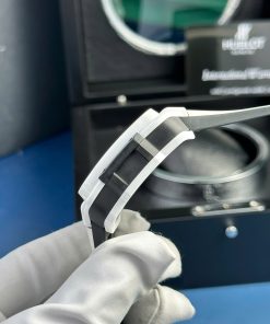 Đồng hồ Hublot Square Bang Unico gốm đen Rep 11 nhà máy BBF phiên bản sao chép chuẩn 1:1 chạy đầy đủ chức năng.